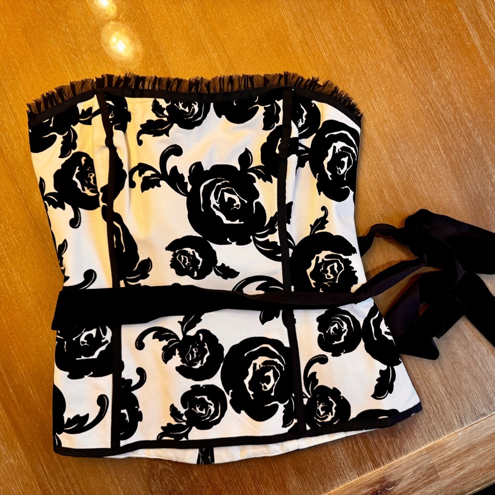 Y2K New White House Black Market floral flocked strapless top size 4